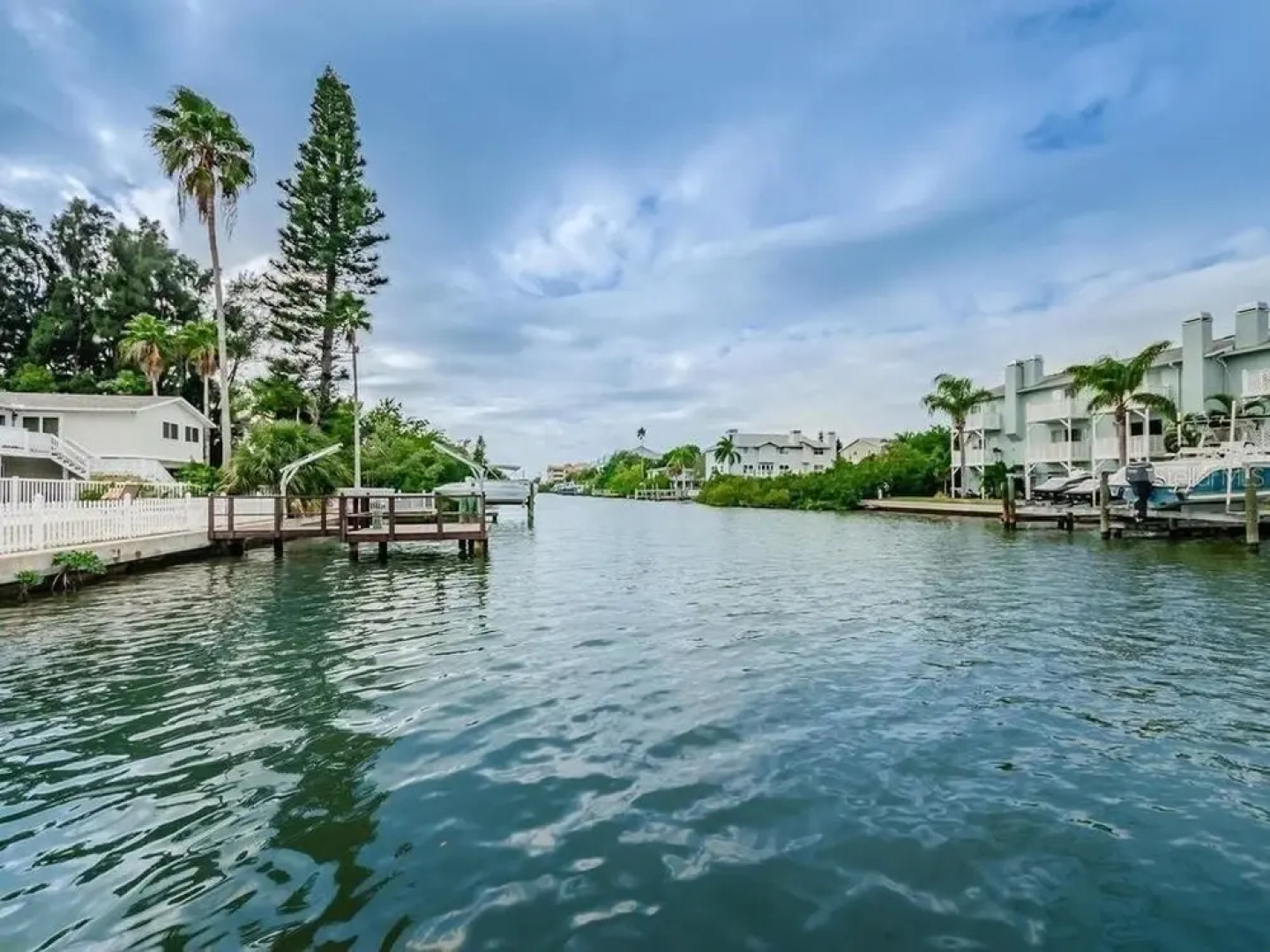 On The Rocks 6 Bedroom Home by Redawning