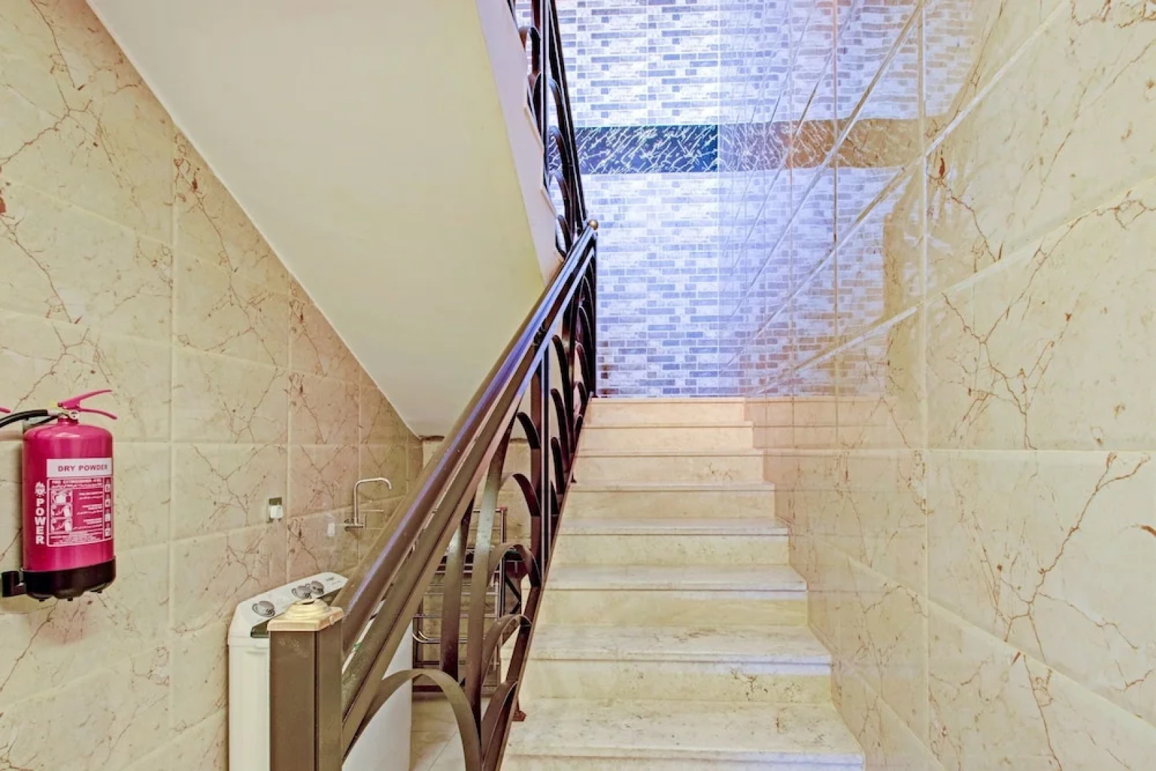 OYO 599 Beautat Resort