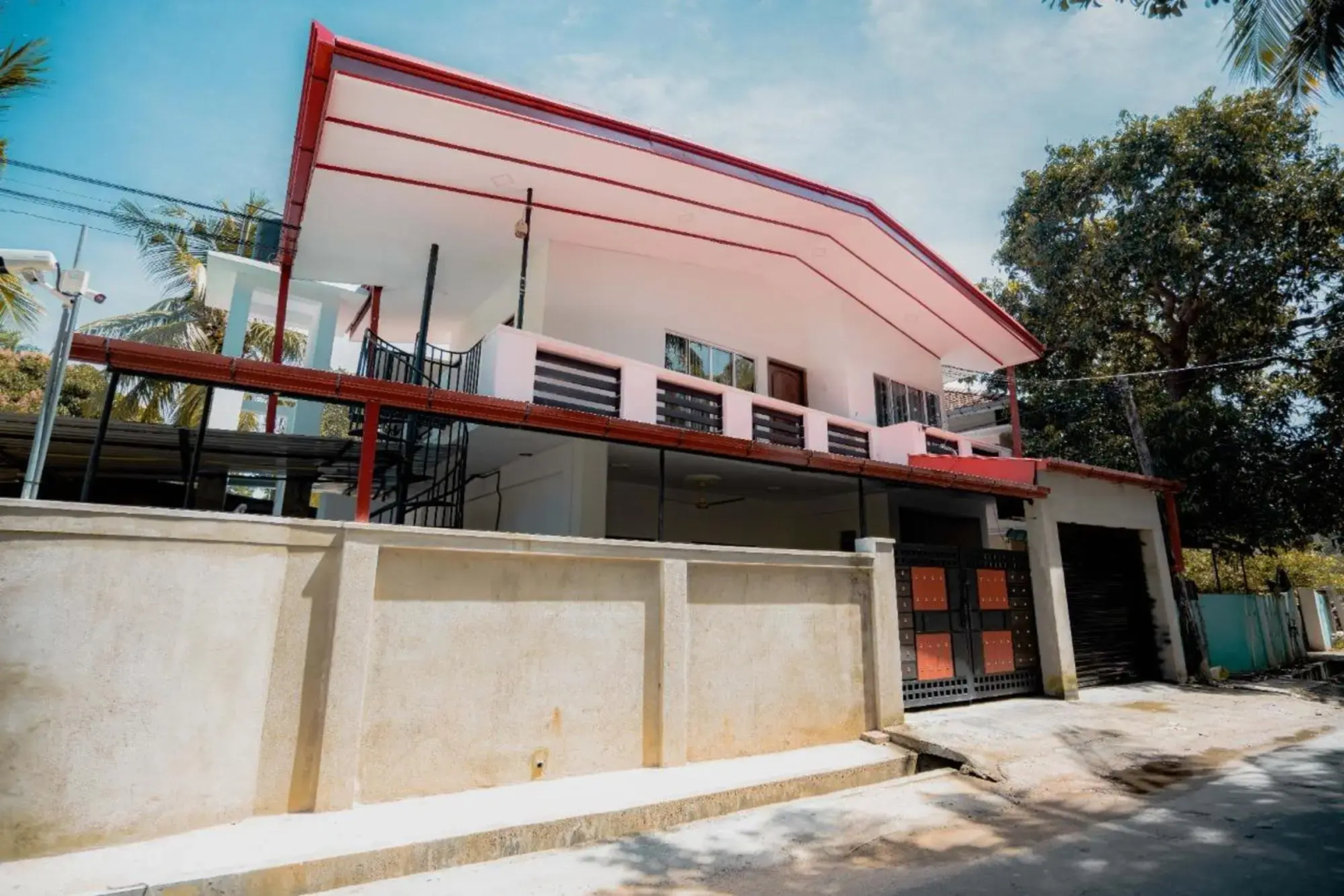 Sri Construction Circuit Bungalow