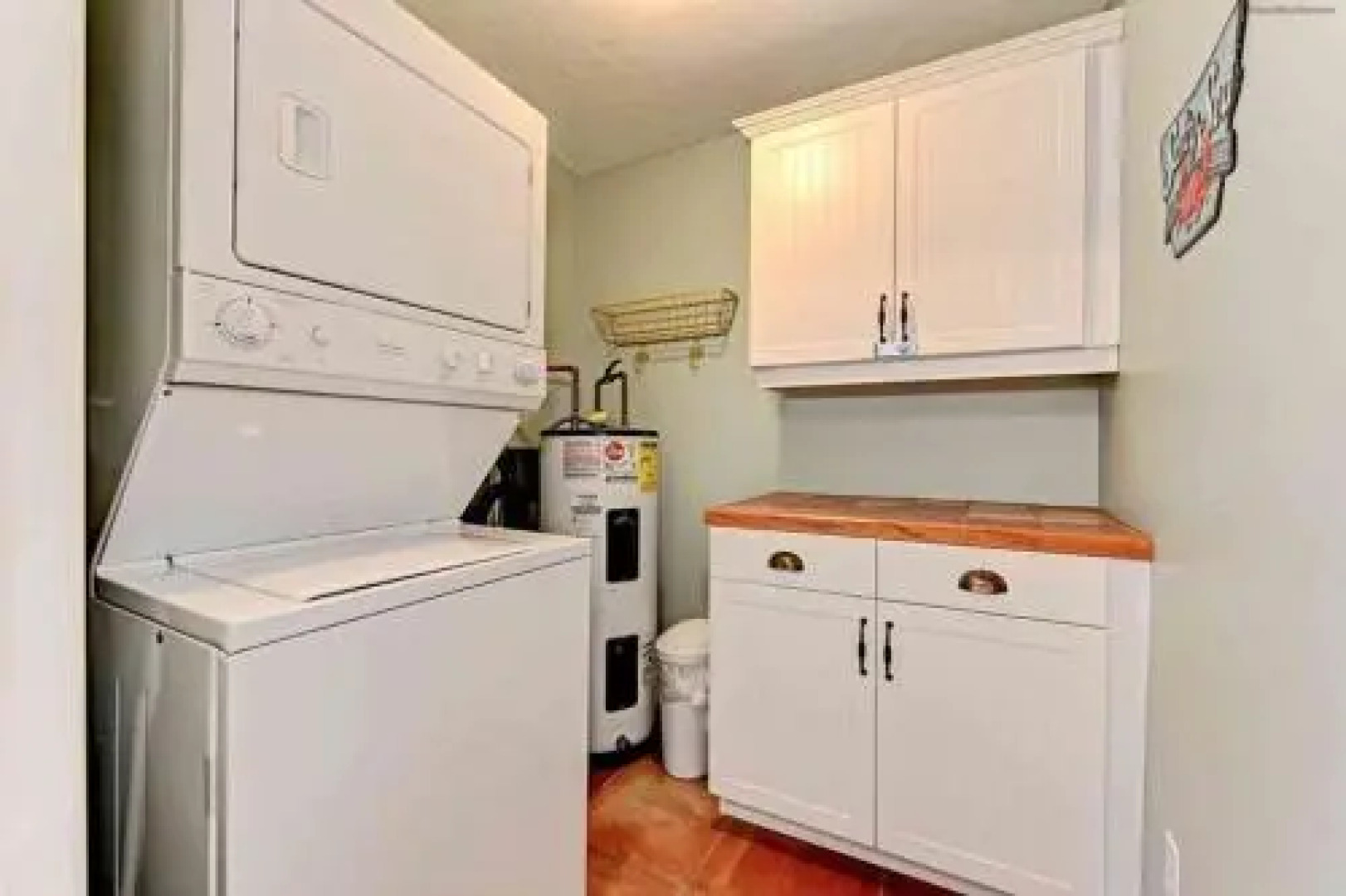 Palm Isle 3201 by RedAwning