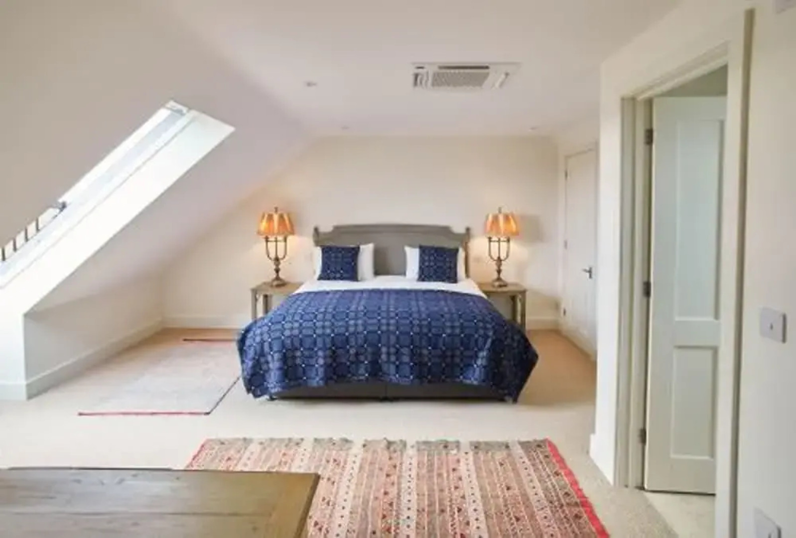 Host Stay Number Two Piglets