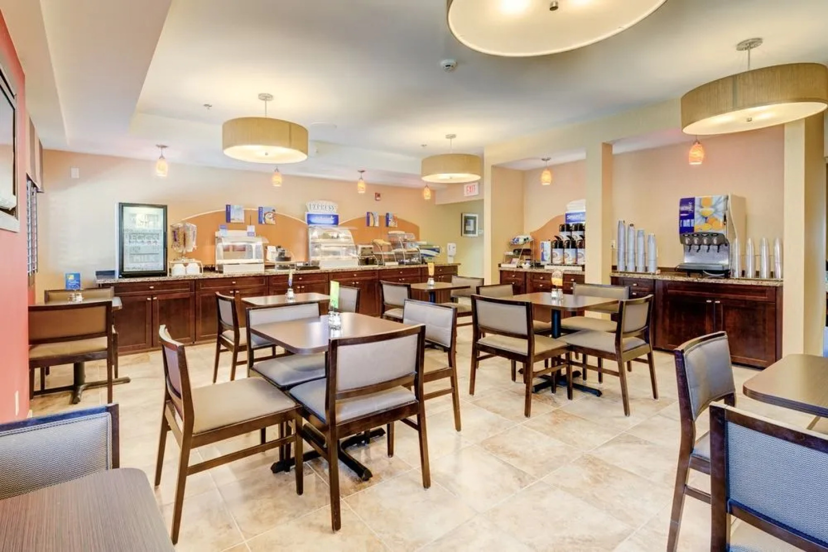 Comfort Inn & Suites At ASU