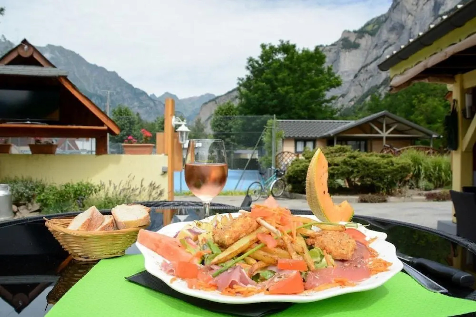 A La Rencontre Du Soleil - Camping