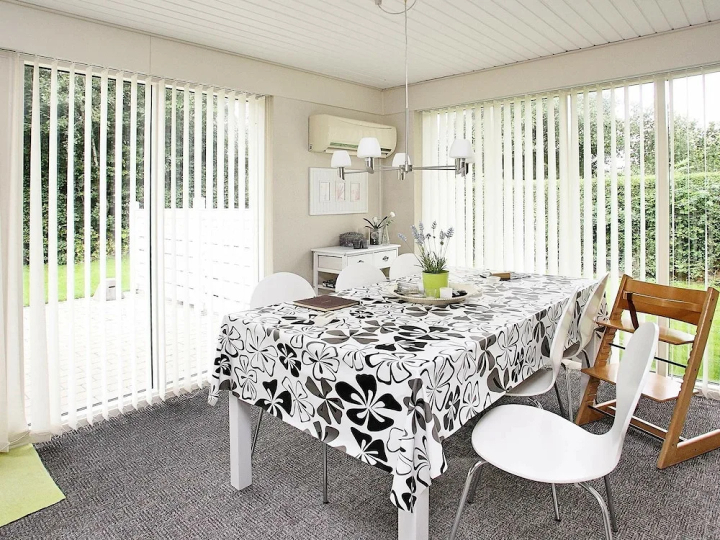 Peaceful Holiday Home in Vinderup With Roofed Terrace