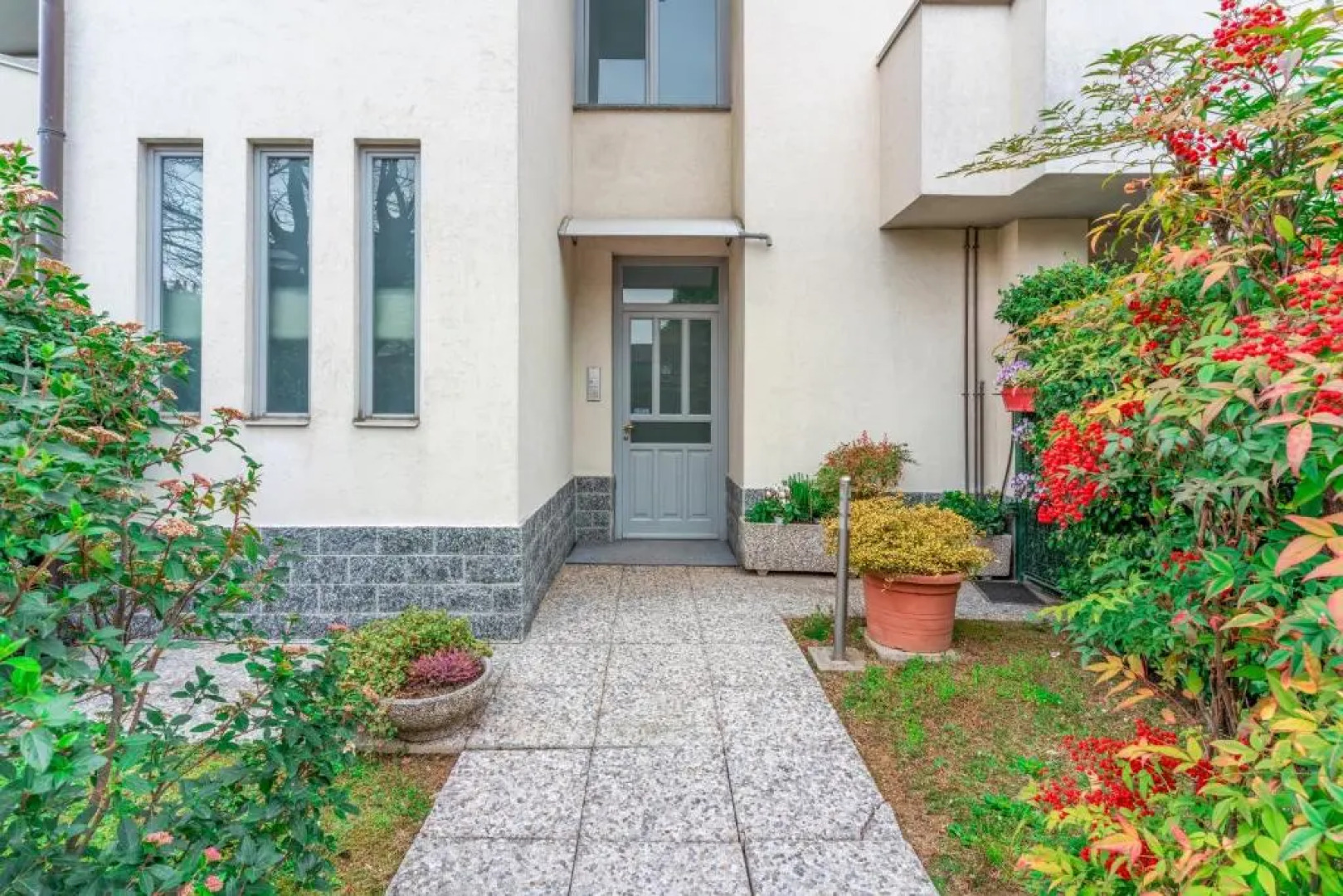 [MILANO-MEDA] Relax and Deluxe