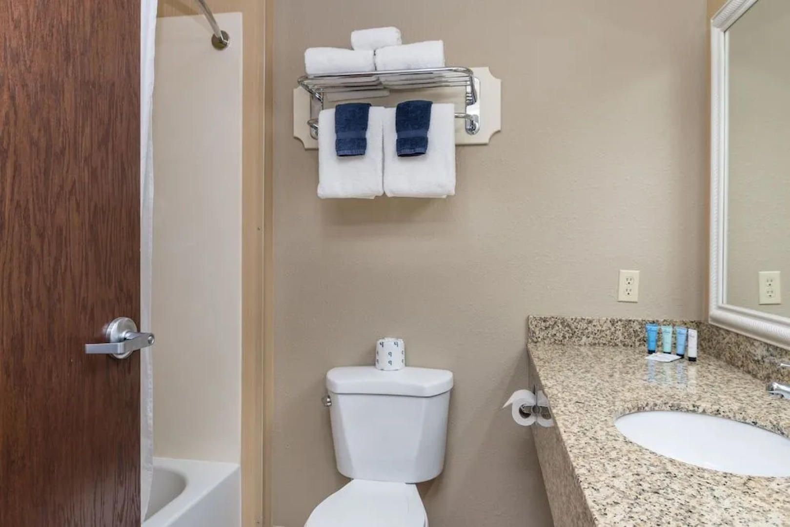 Port of Kimberling Marina & Resort