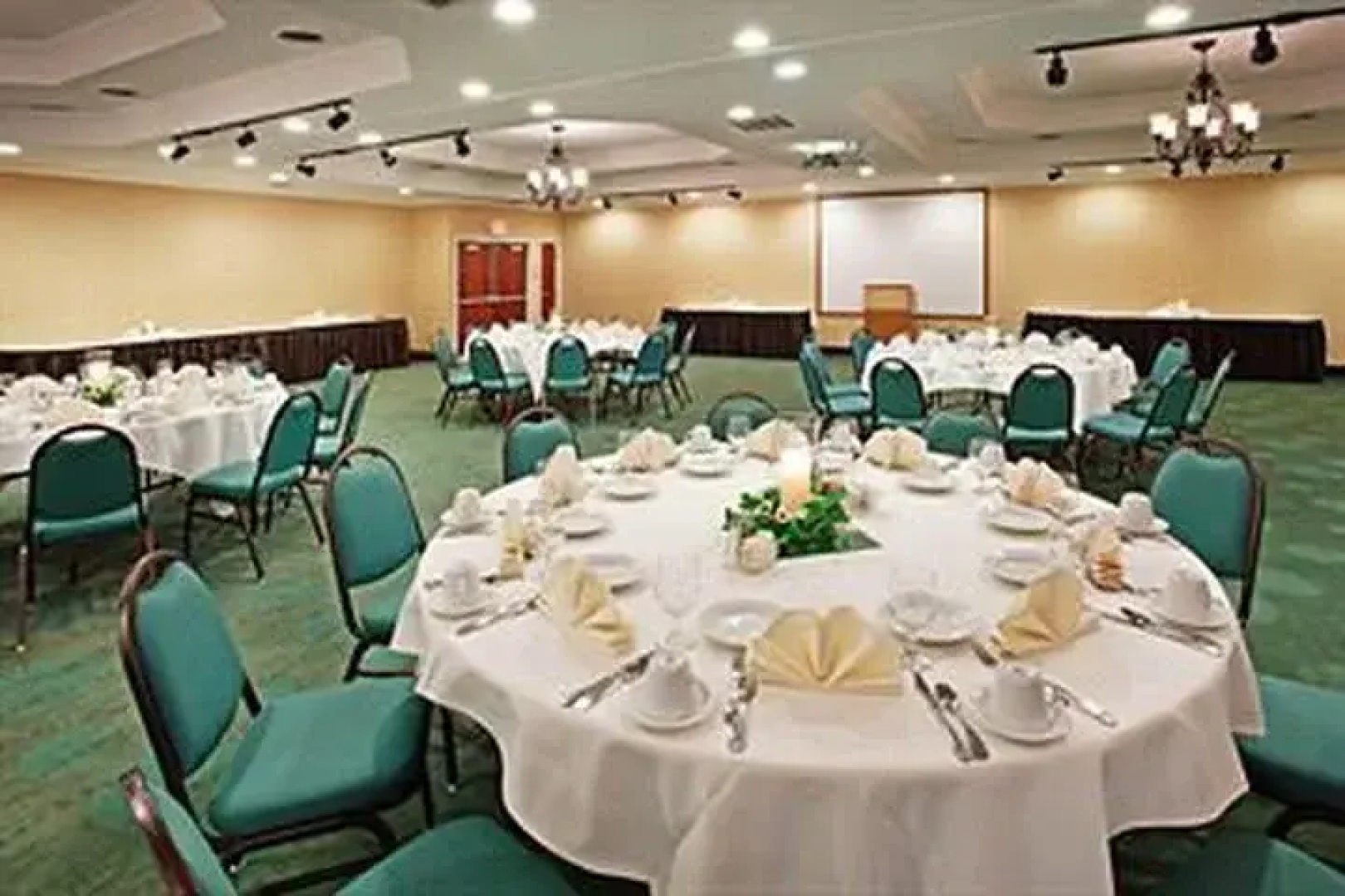 Hampton Inn Norton