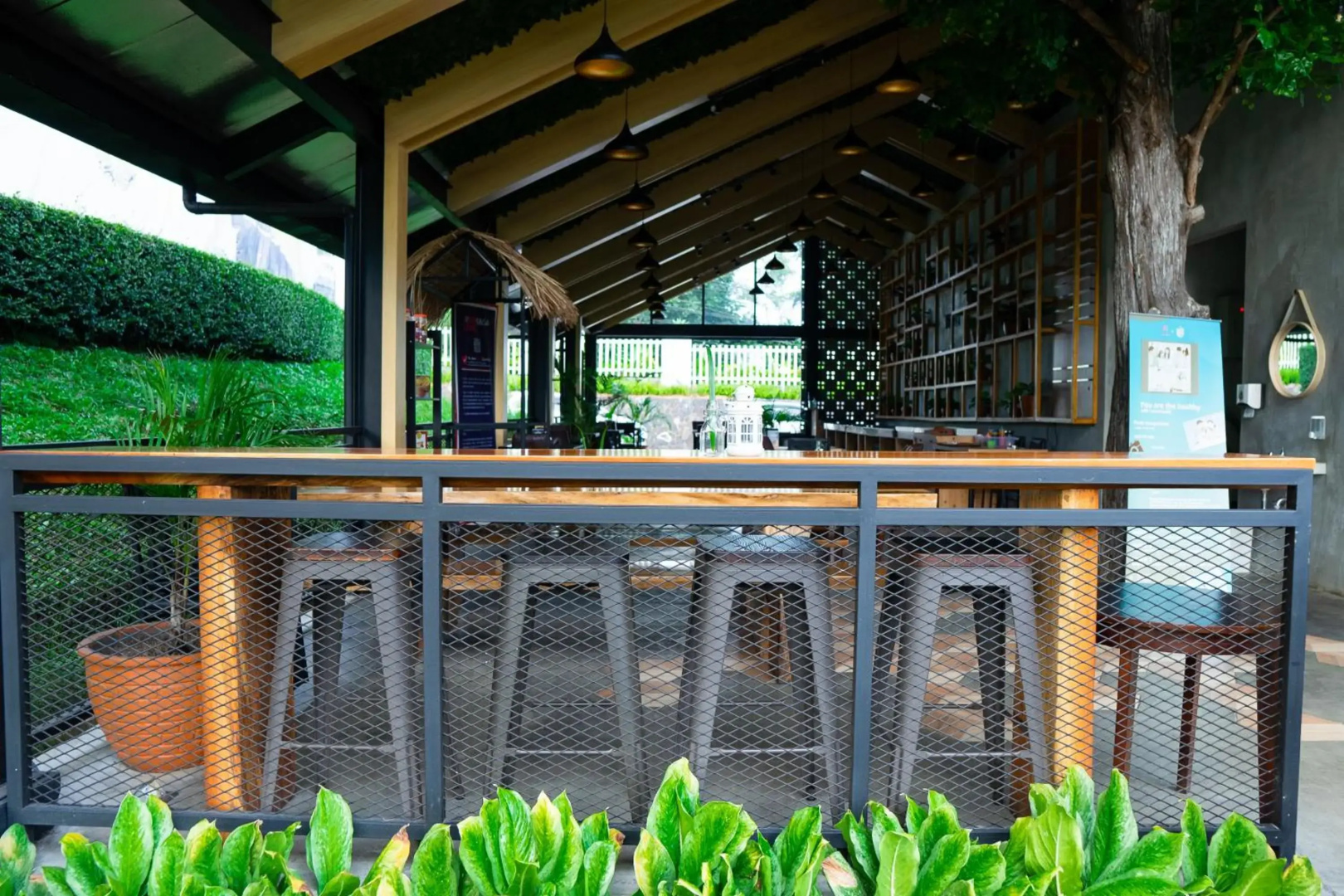 Ariandri Hotel & Resort 
