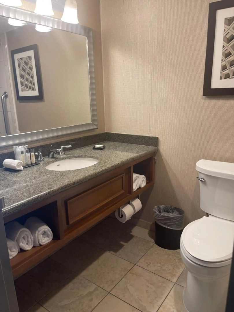 Grand Resort Hotel - Mt Laurel - Philadelphia