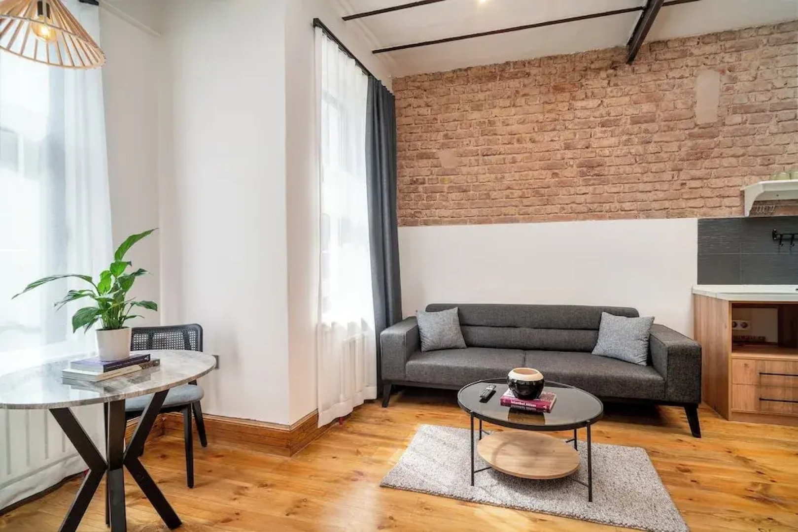 Urban Quarters - Büklü Han