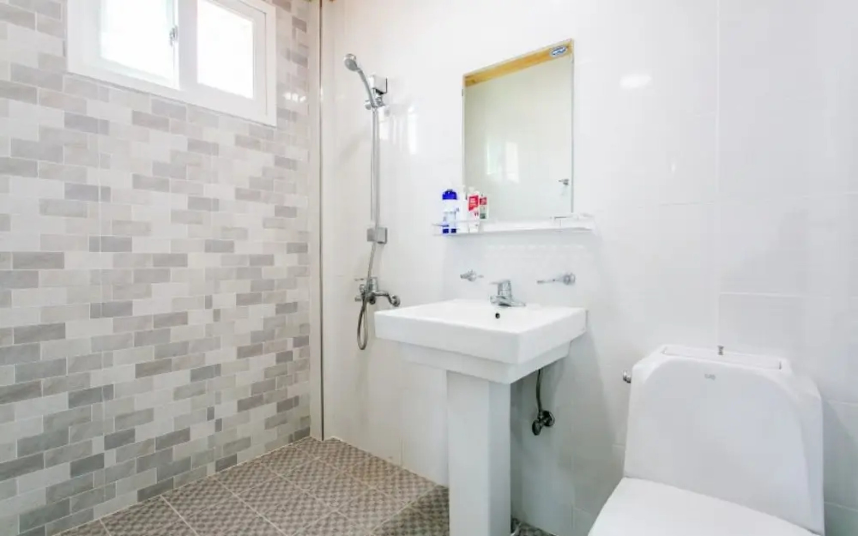 Pohang Sea and Tree Pension