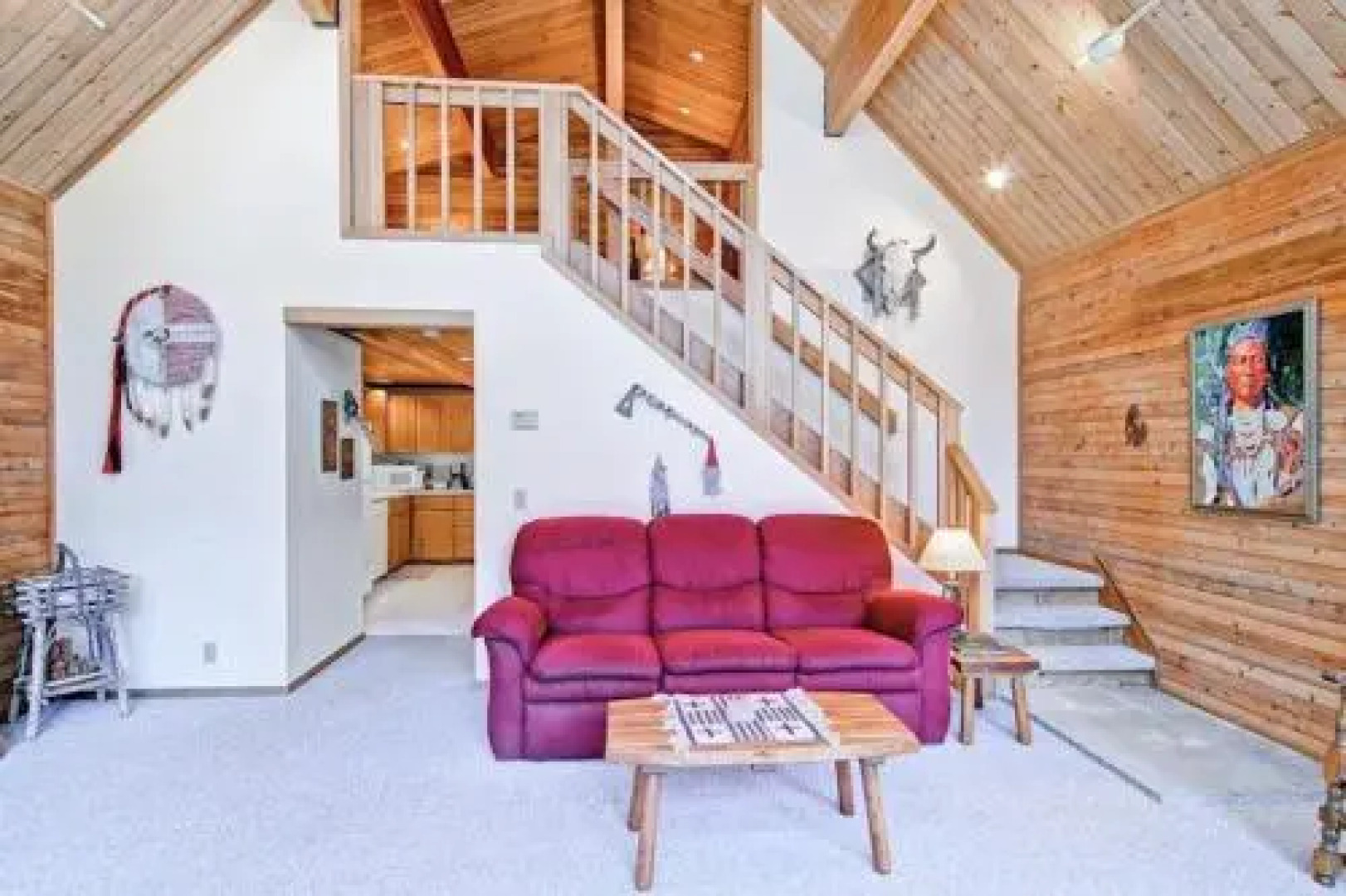 Red Fox Retreat - 2BR/2BA Tri-Level Home