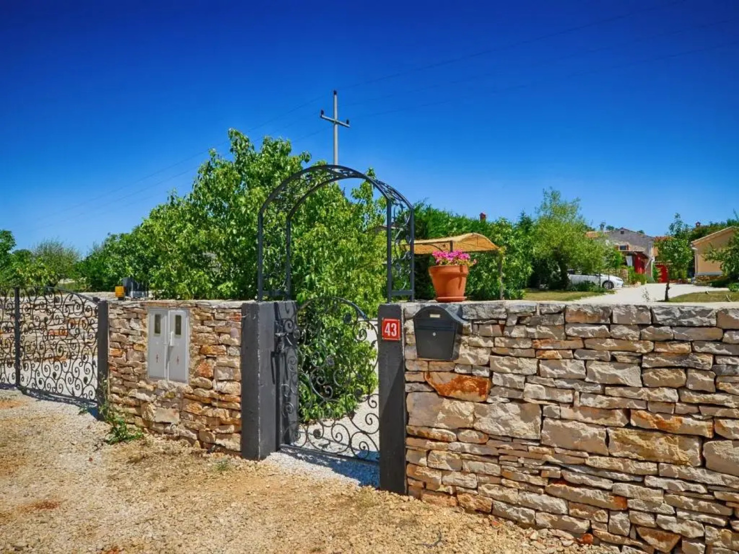 Villa Benka, Istrian stone house