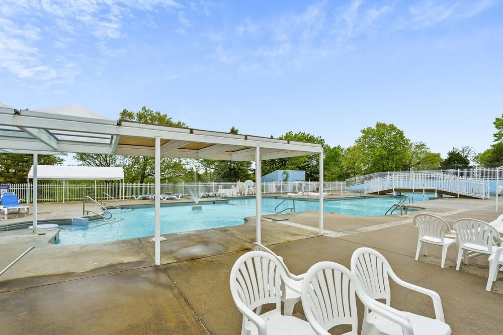 Serene Escape at Table Rock Lake