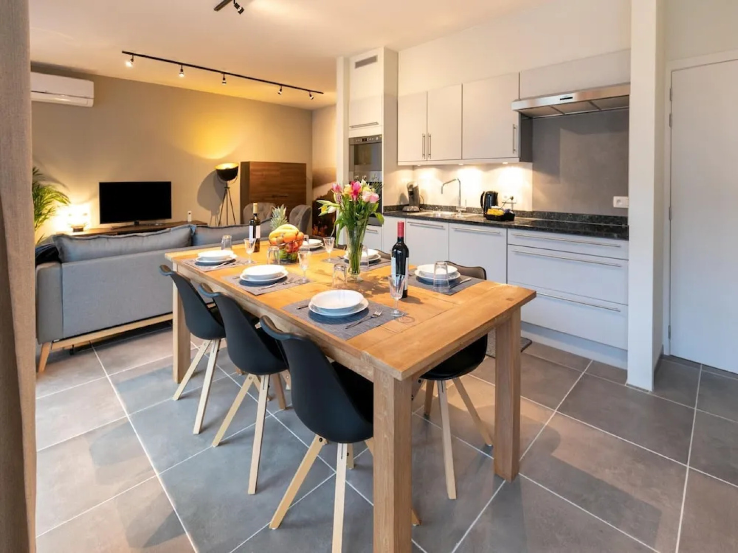 Maasmechelen Duplex Retreat