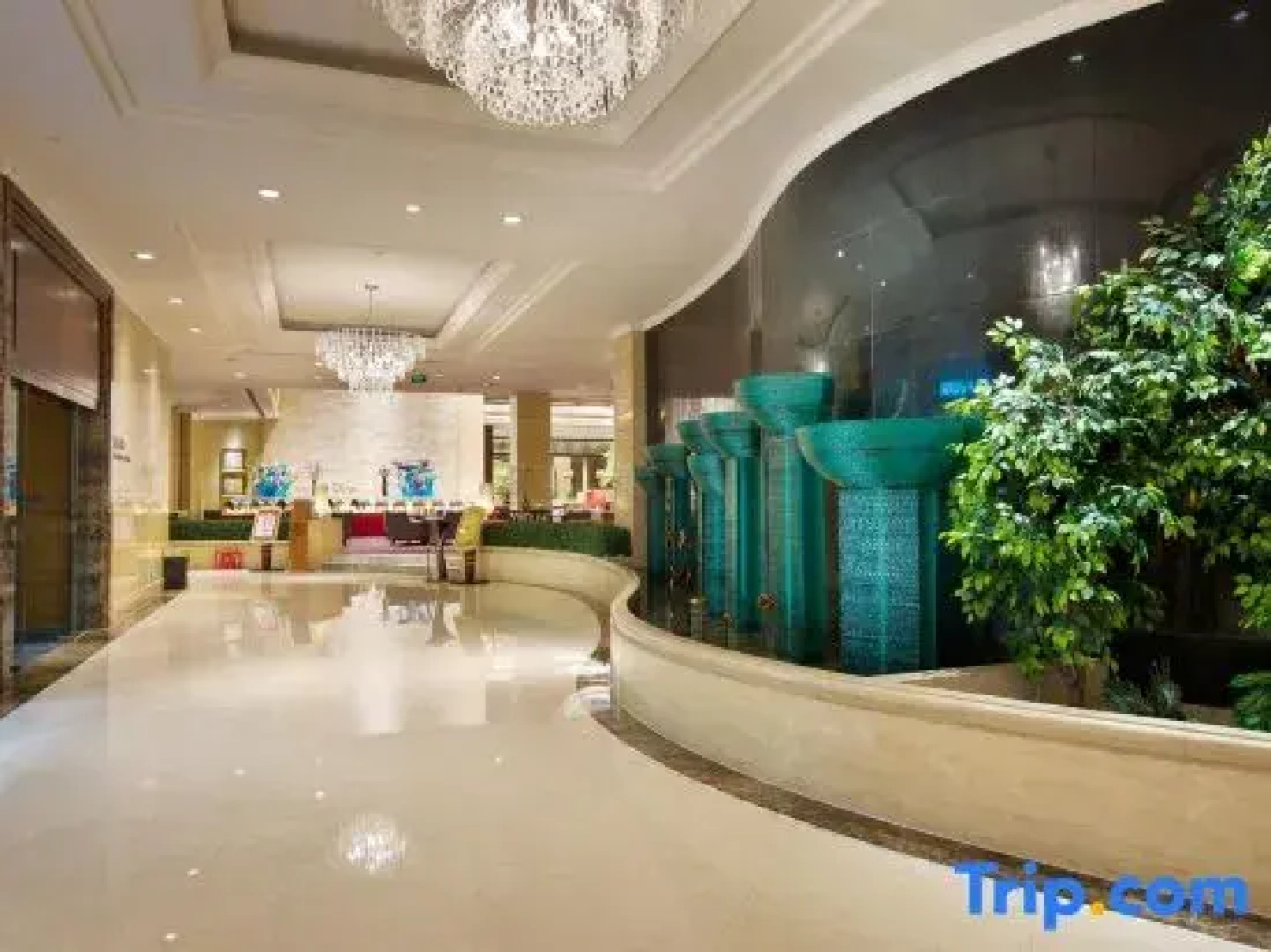 Yungang Jianguo Hotel