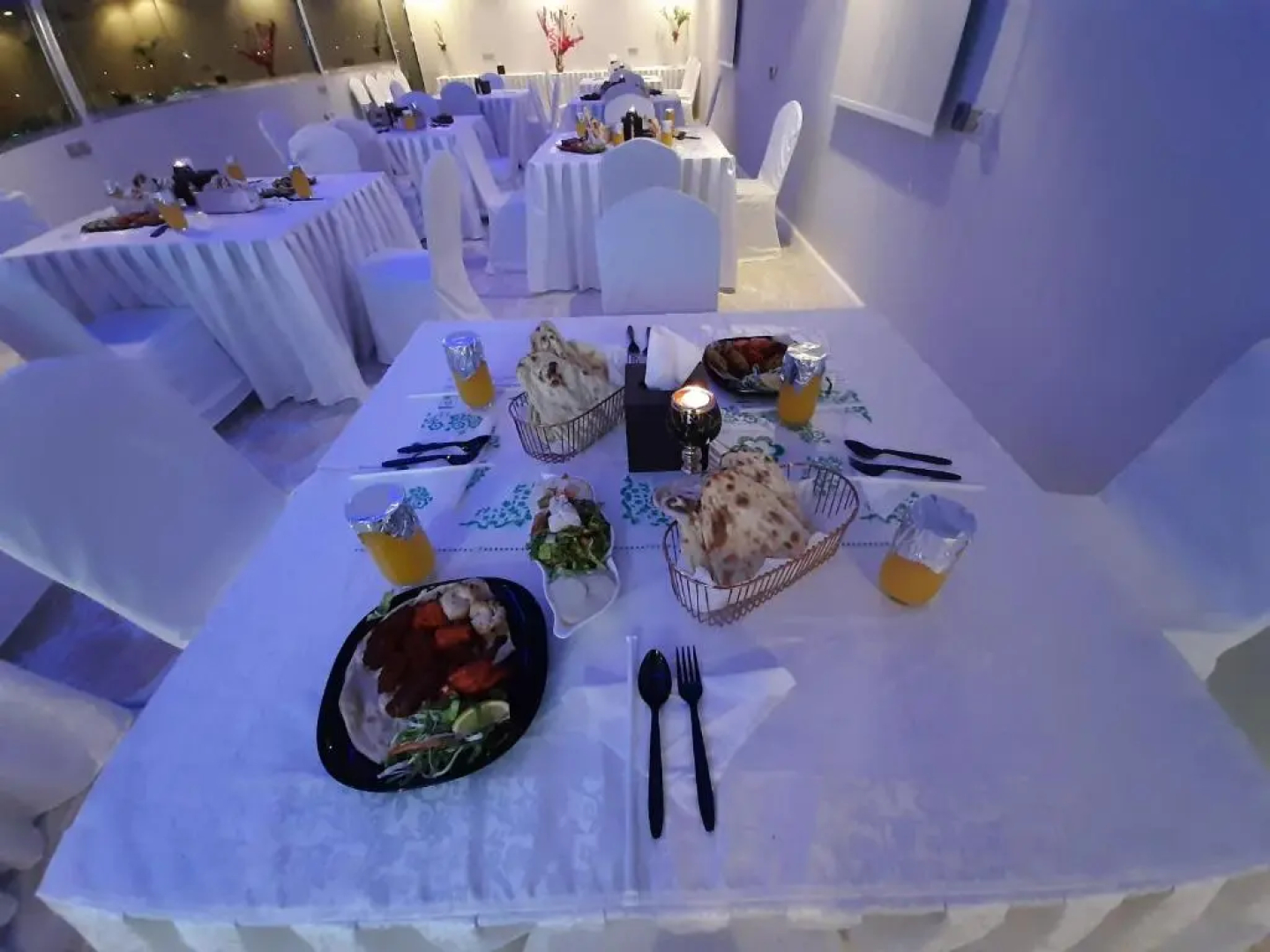 Qasr Alshamal Hotel