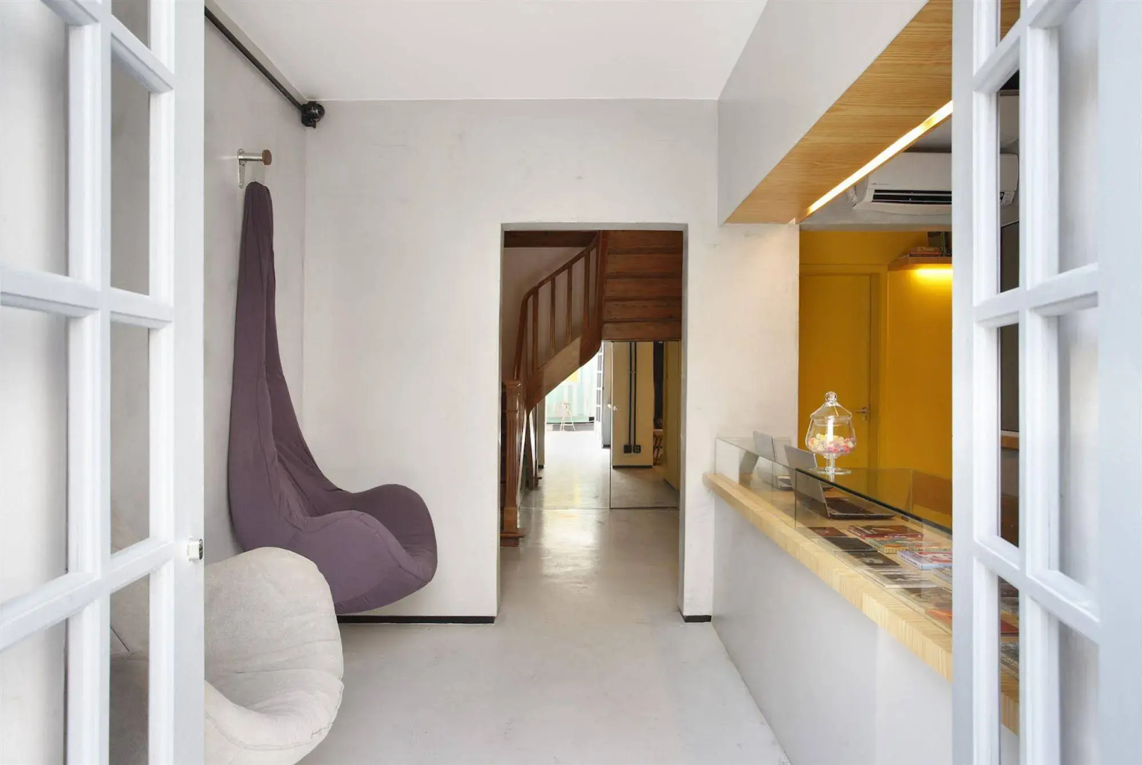 Contemporâneo Hostel
