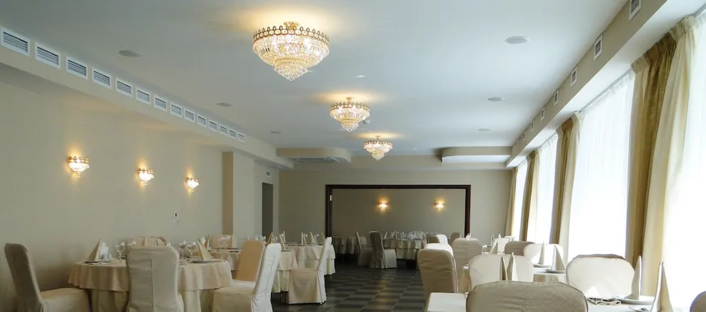 Отель «Бригантина»