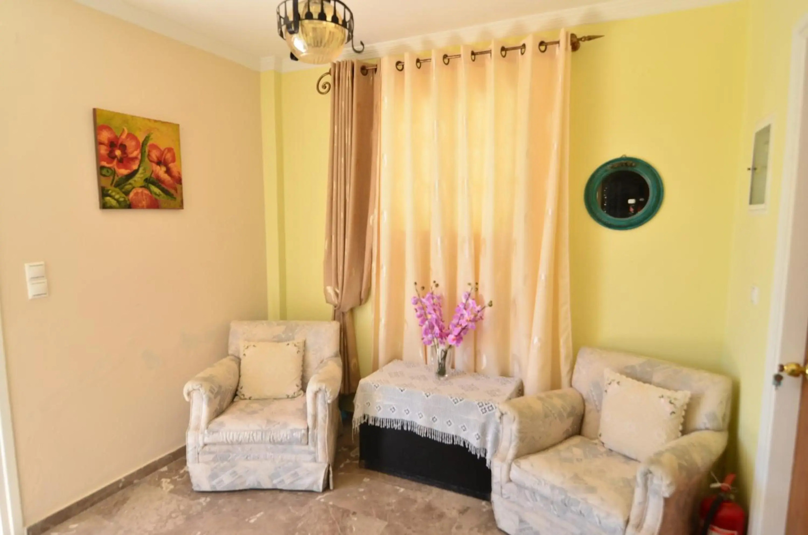 Fiore Hill Sea View Studios