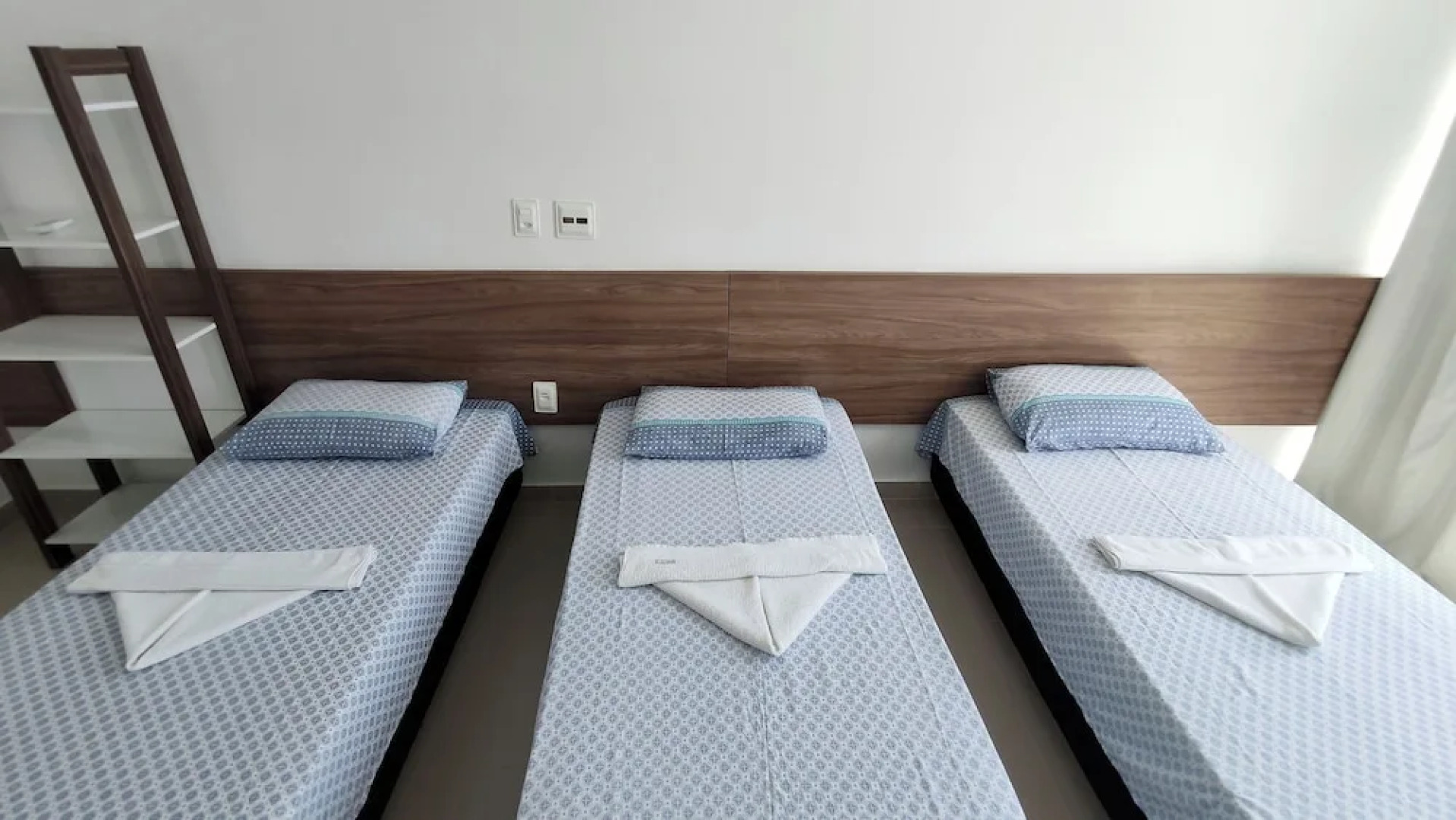 Areias do Mar | 2 Quartos, Vista Mar, Amplo com Varanda A206