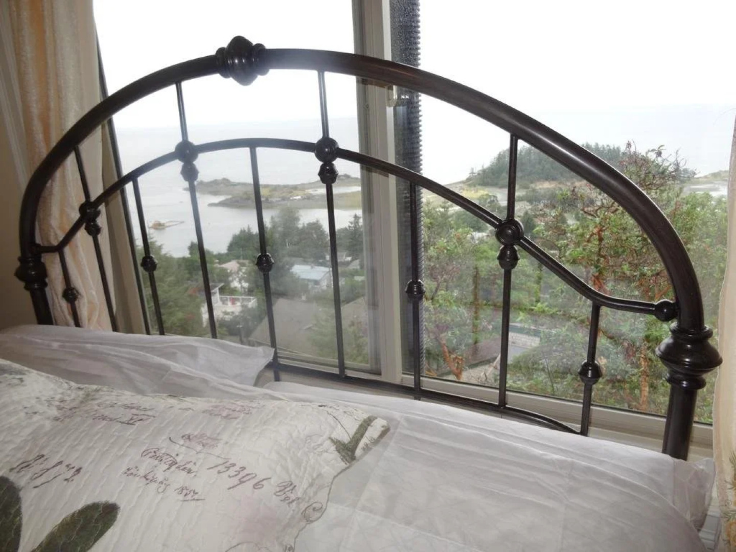 Gibralter Rock Ocean View B&B