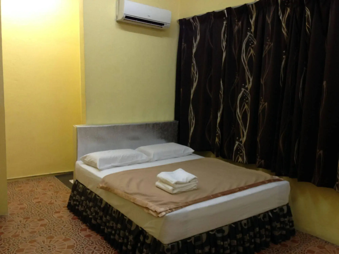 B Hotel Penang by OYO Rooms