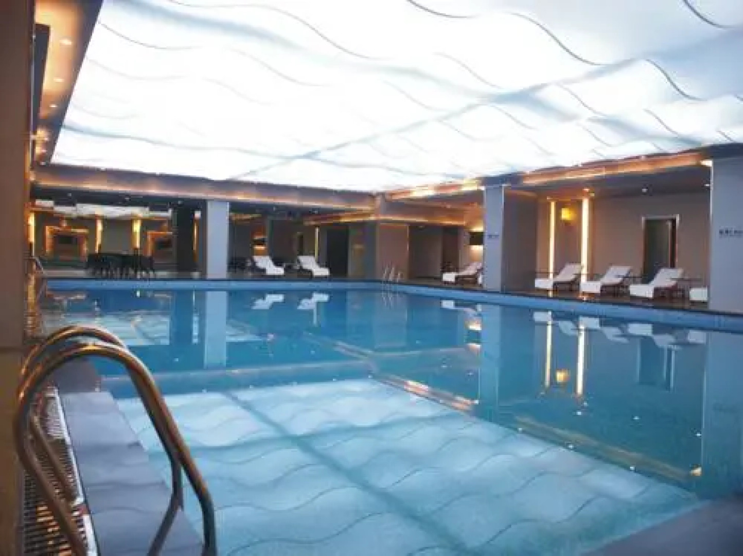 Ramada Yangzhou Casa