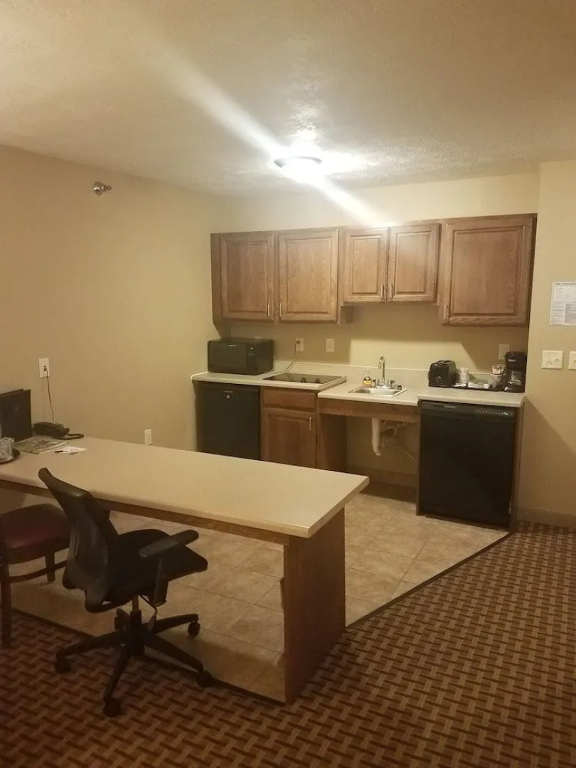 Grandstay Hotel And Suites Luverne