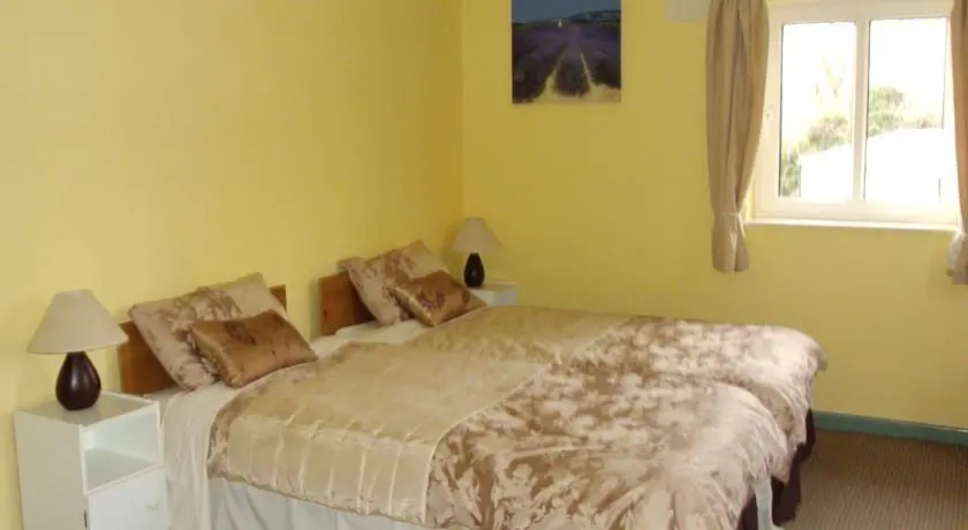 Hollywood Bed and Breakfast