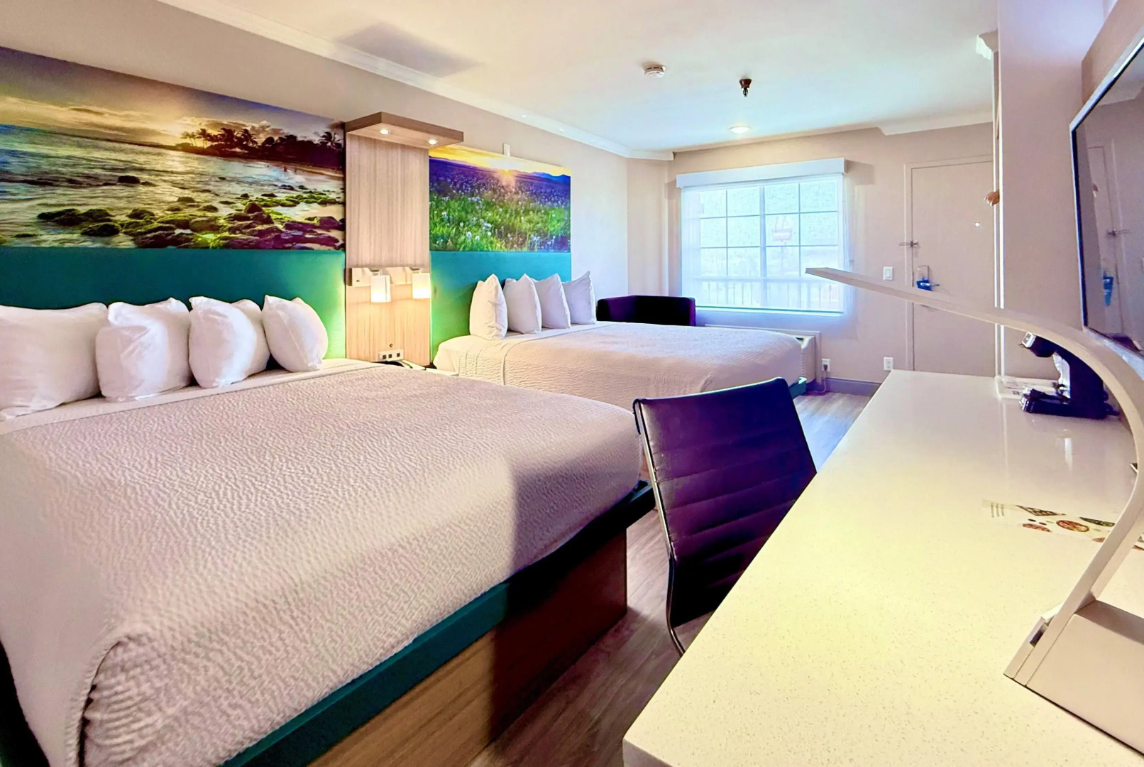 Days Inn by Wyndham Los Angeles LAX/Redondo/Manhattan Beach