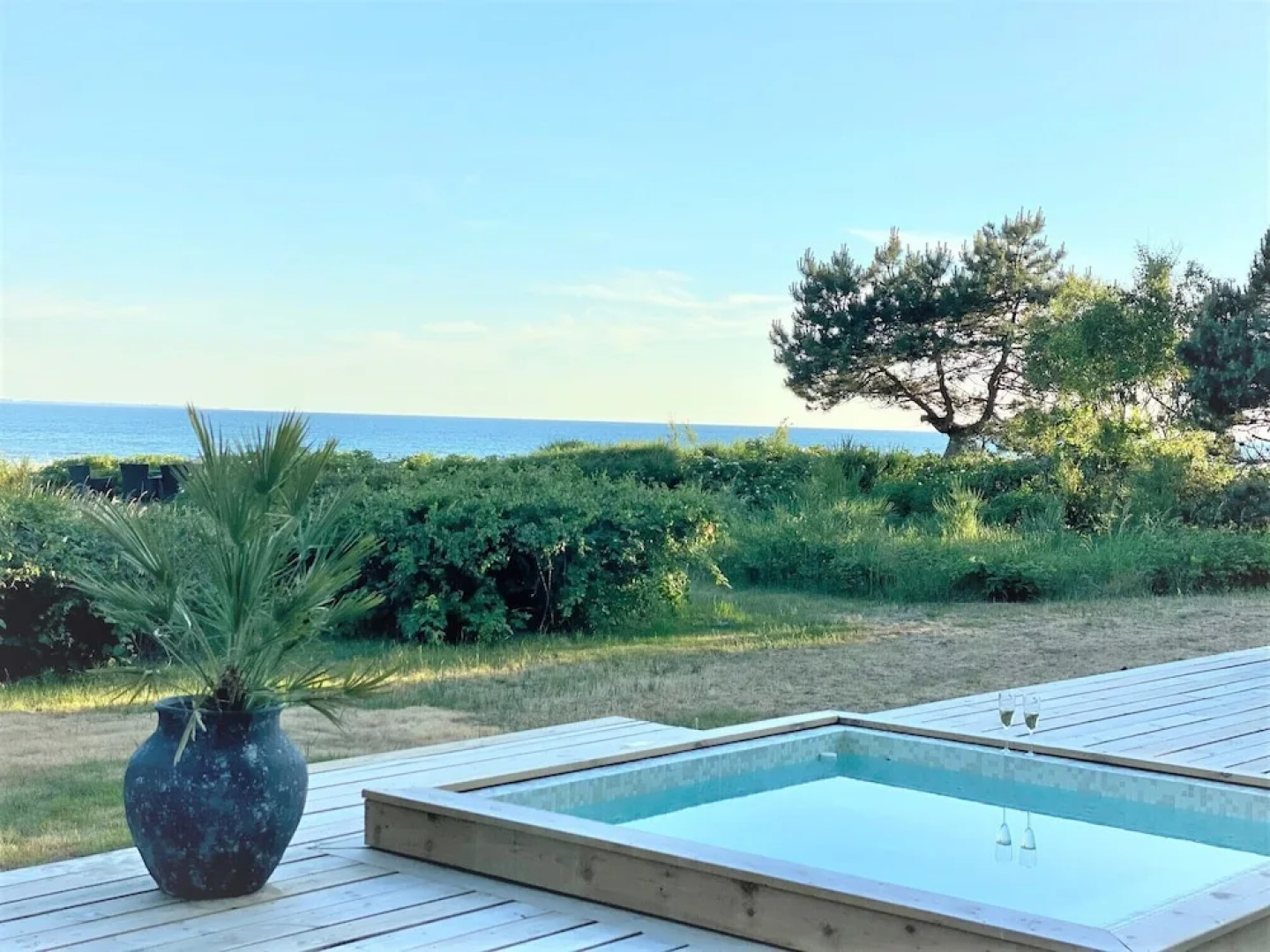 Stunning Ocean View and Private Beach