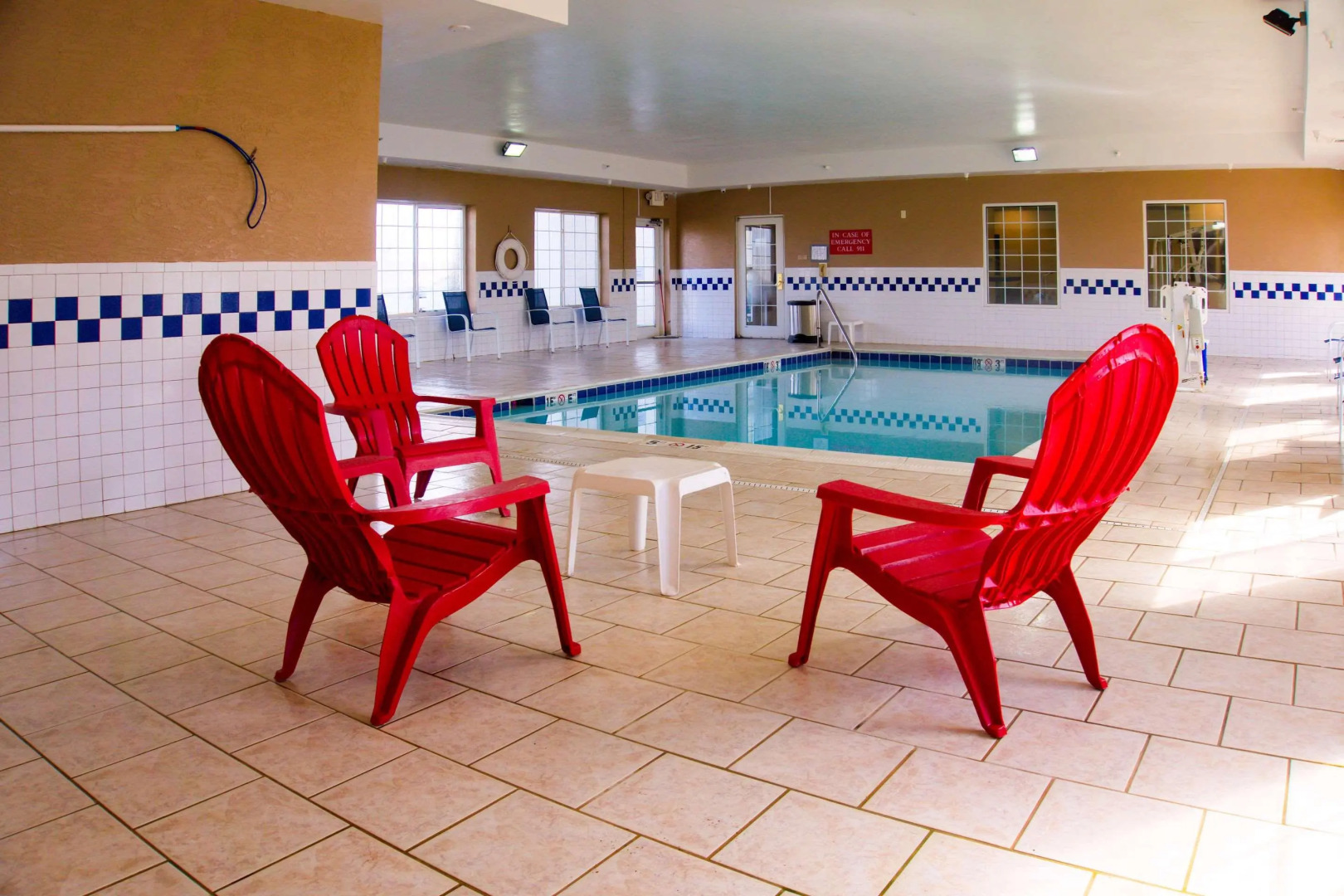 Red Roof Inn & Suites Berea