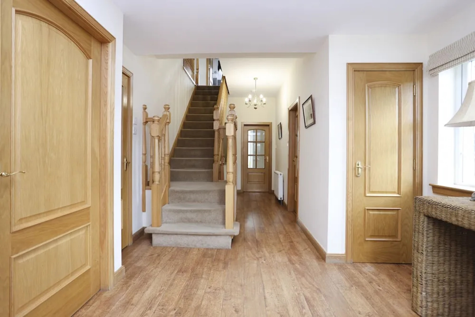 JOIVY Greenknowes Farmhouse Retreat 7 Bed With Hot Tub And Bar