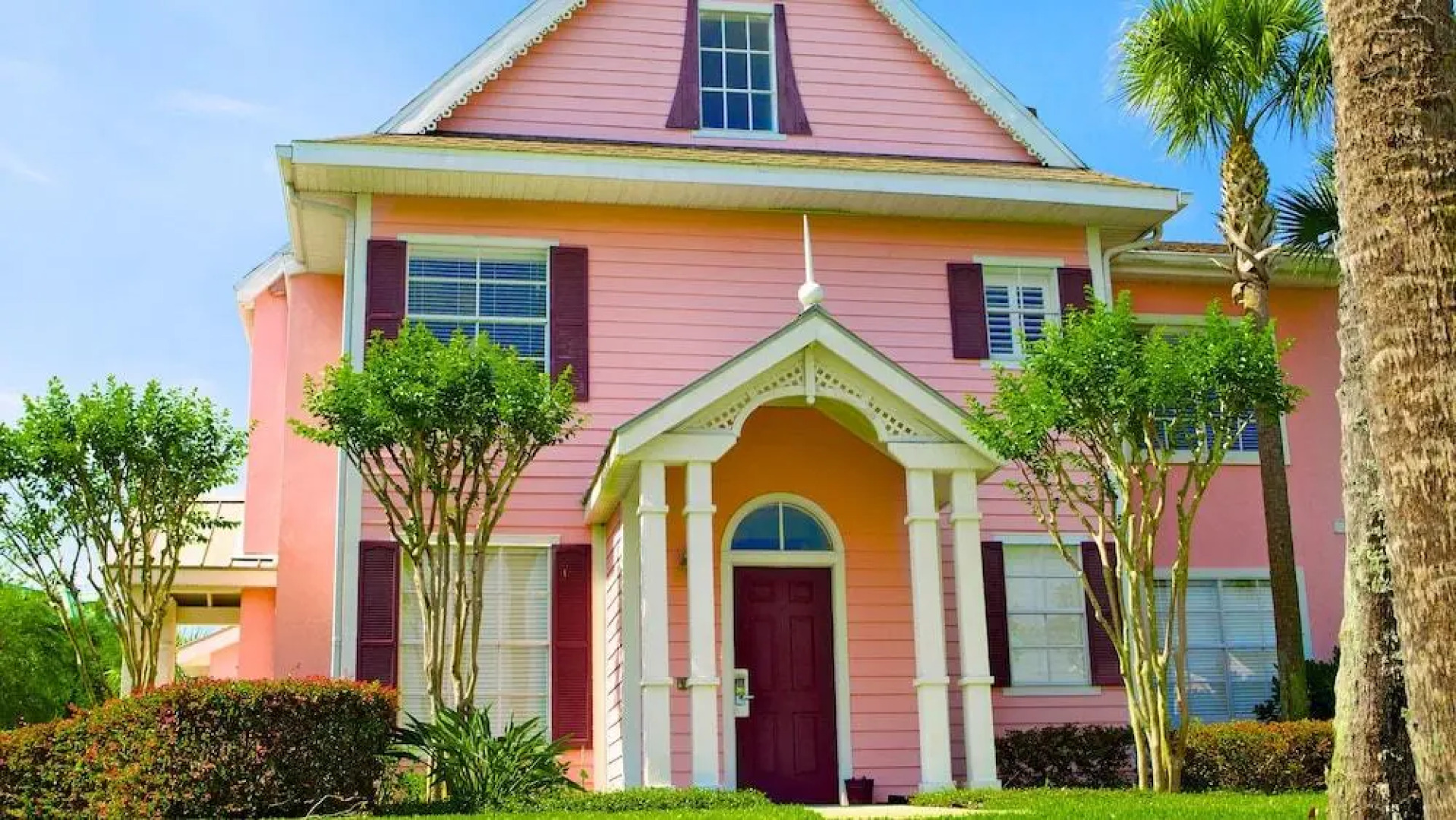 Runaway Beach Resort by Magical Memories