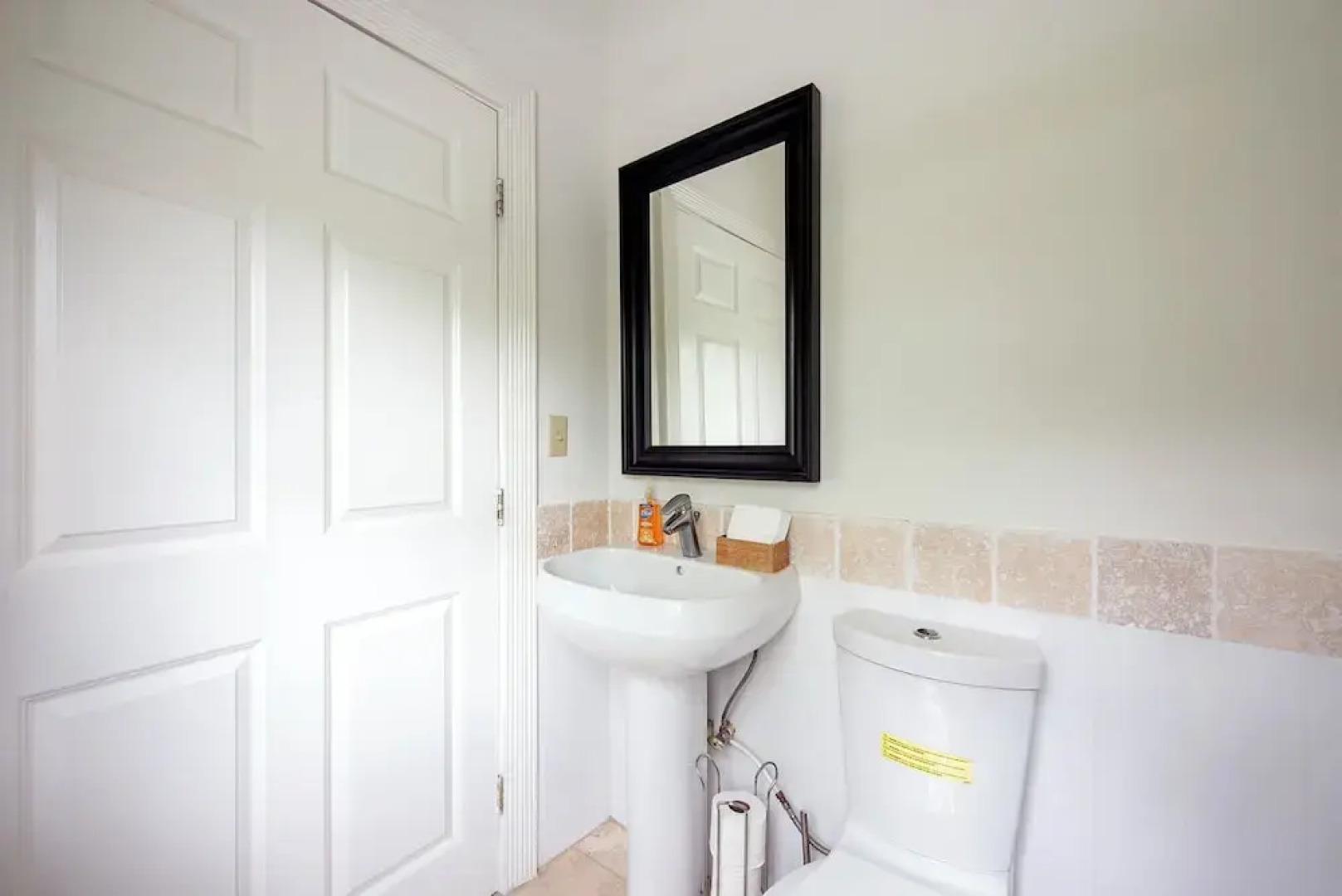 Seaside Escape: Private Beachfront Villa With Infinity Pool