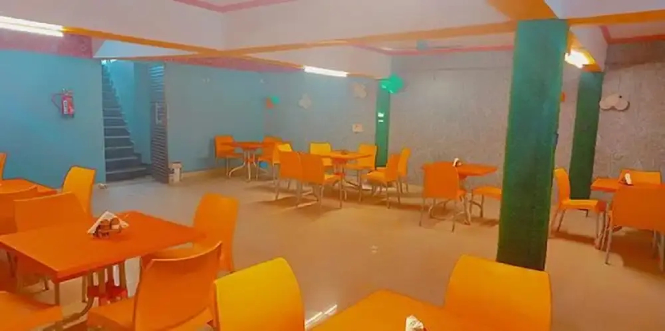 Fabhotel New Raghukul Loung