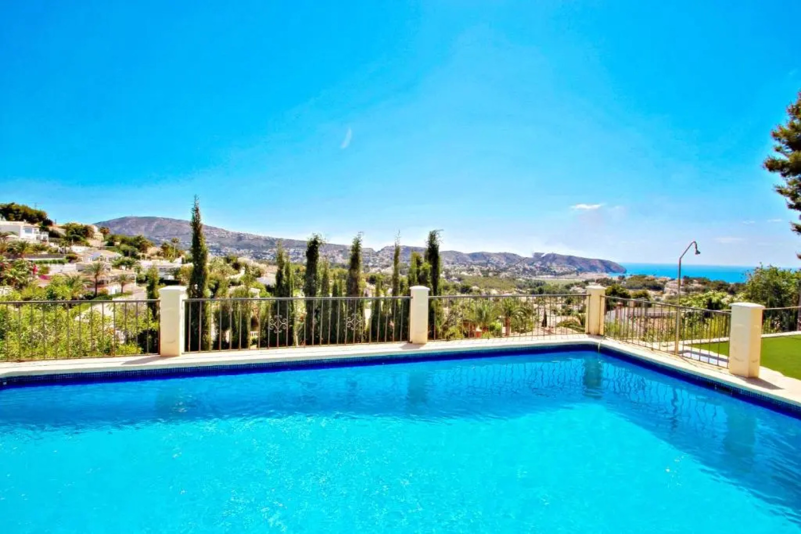 La Gavina - holiday bungalow with sea view in Moraira