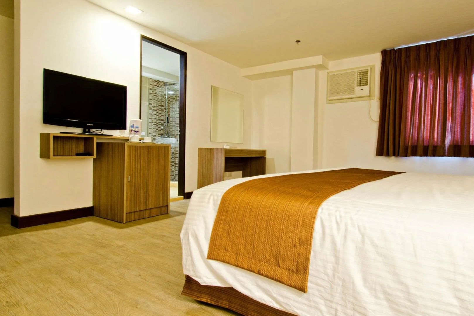 Tyche Boutique Hotel