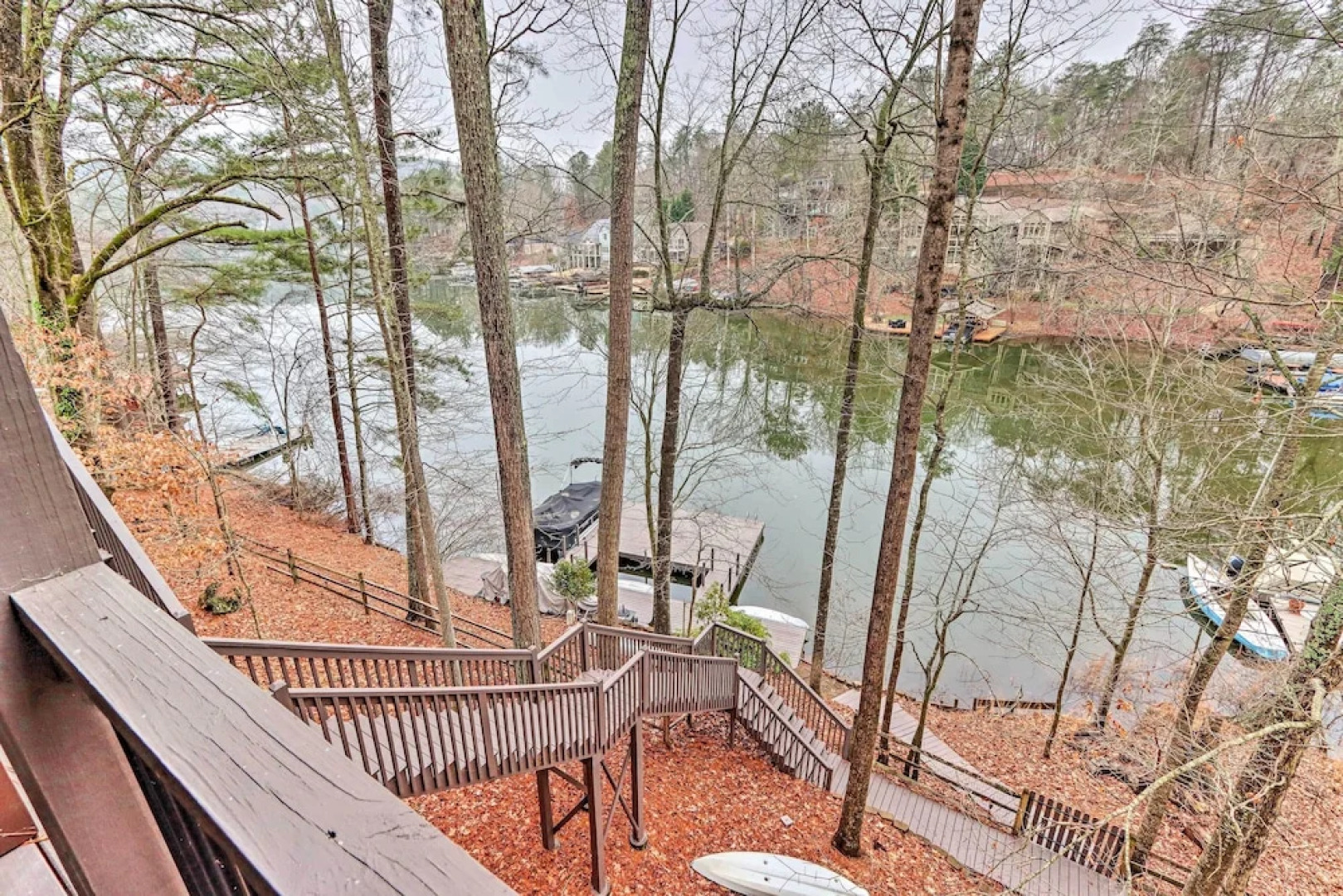 Lake Access: Waleska House w/ Floating Dock!