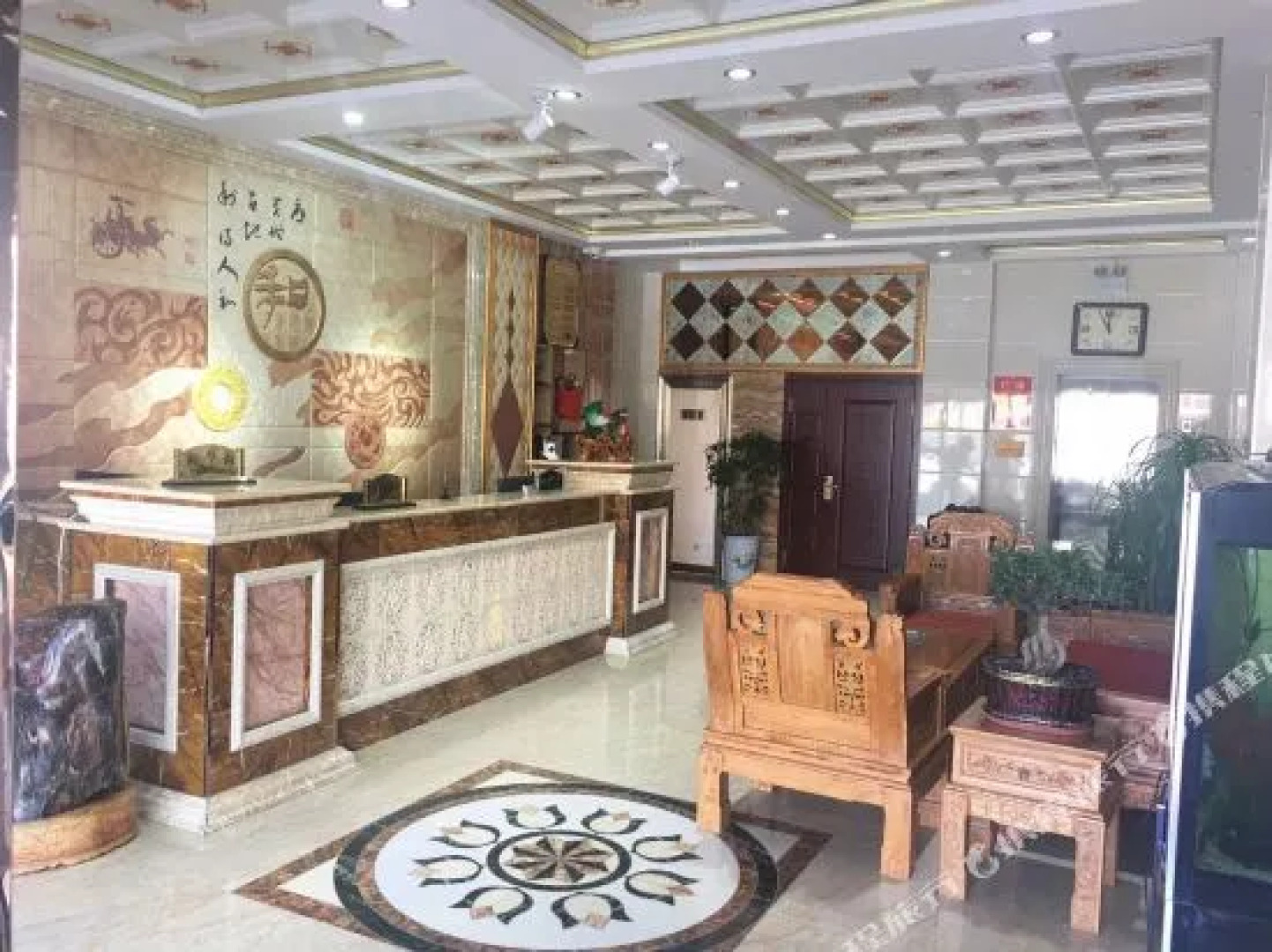 Minle Tianyu Business Hotel