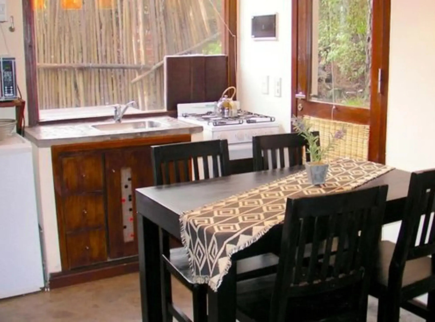 Altos Medanos - Cabañas y Club de Bosque