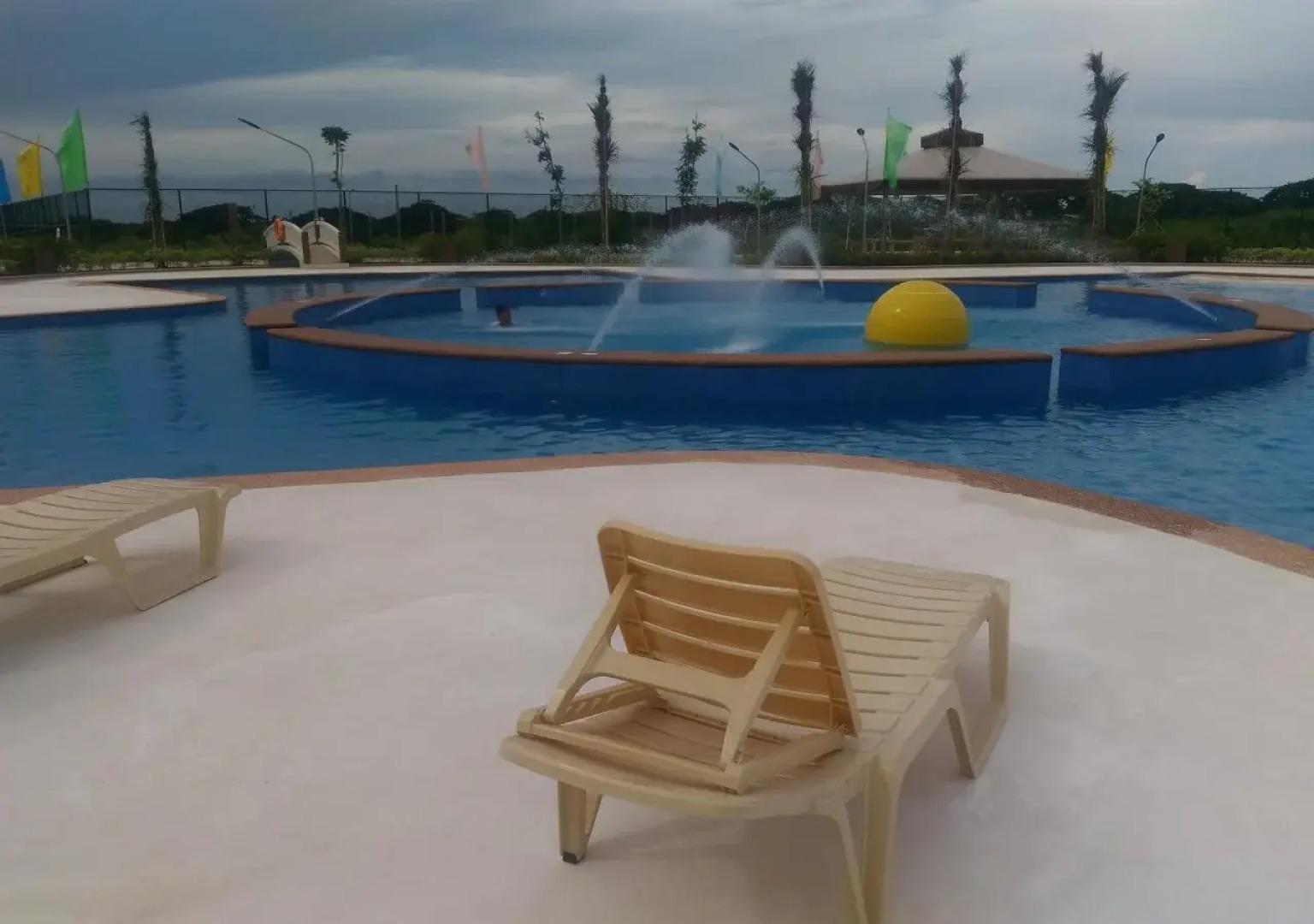 Aquamira Resort & Residence