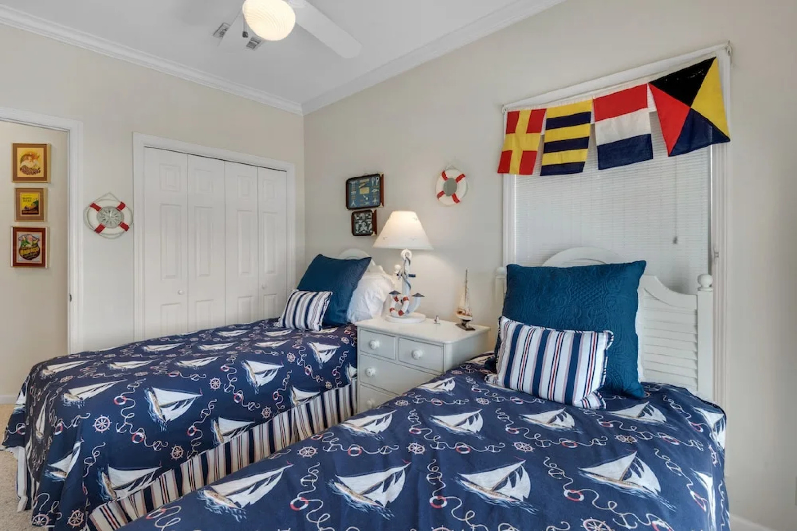 Jen's Creole 4 Bedroom Townhouse by RedAwning