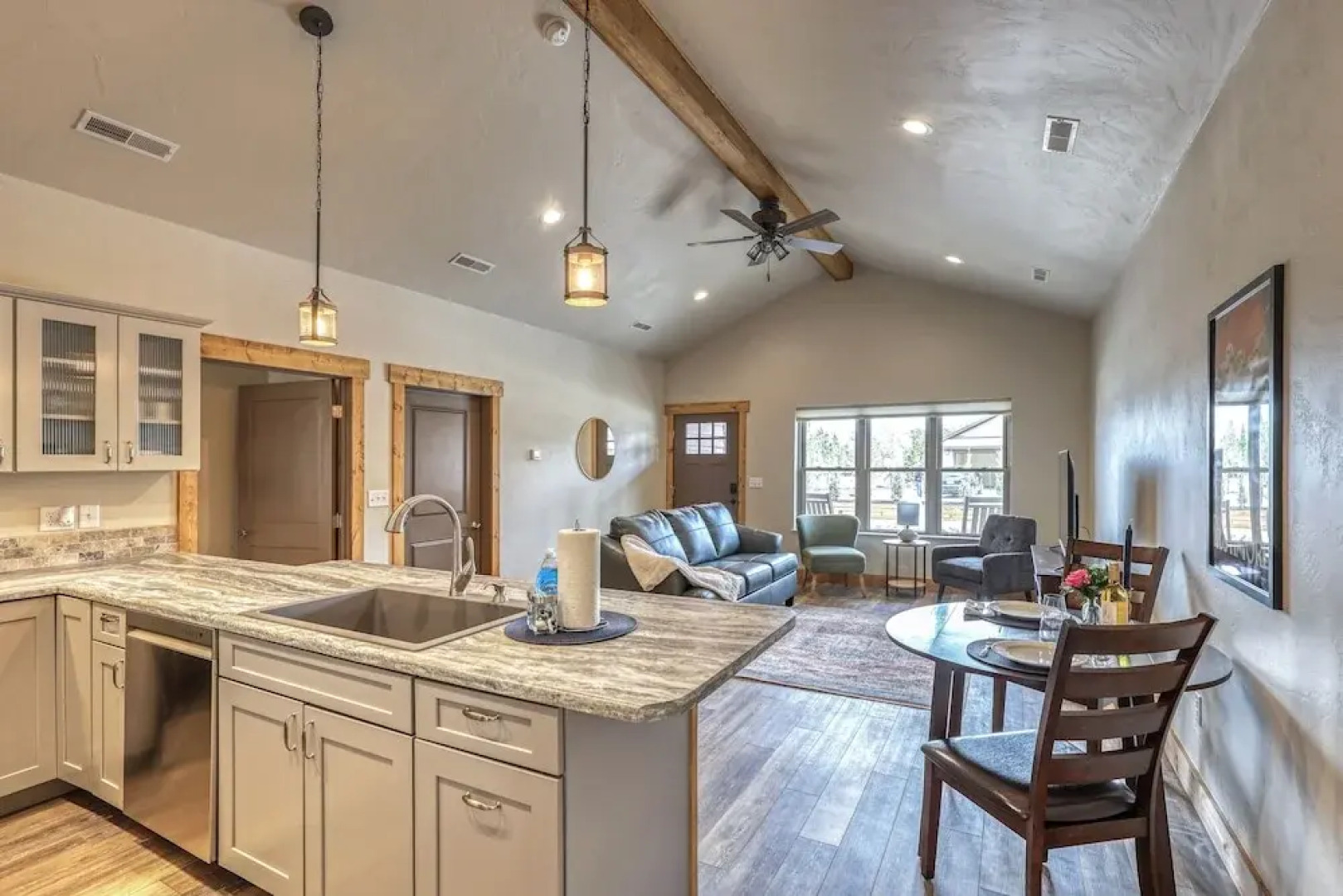 Lincoln s Lodge A Condo for the Honest Bold