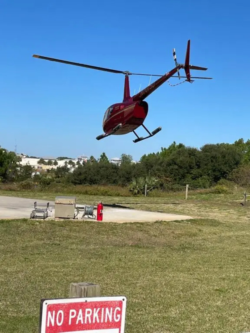 House 3 blocks to the beach