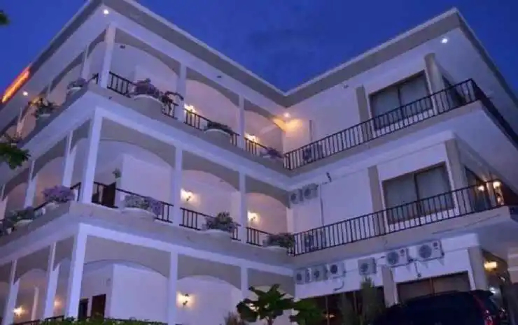 Mansinam Hotel & Resort