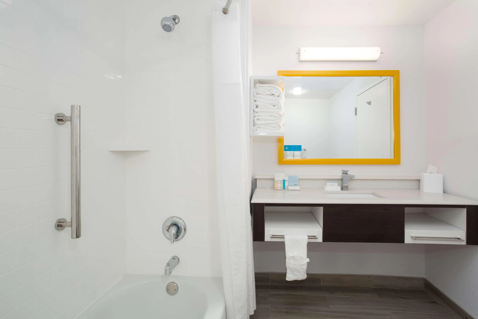 Hampton Inn & Suites Parker