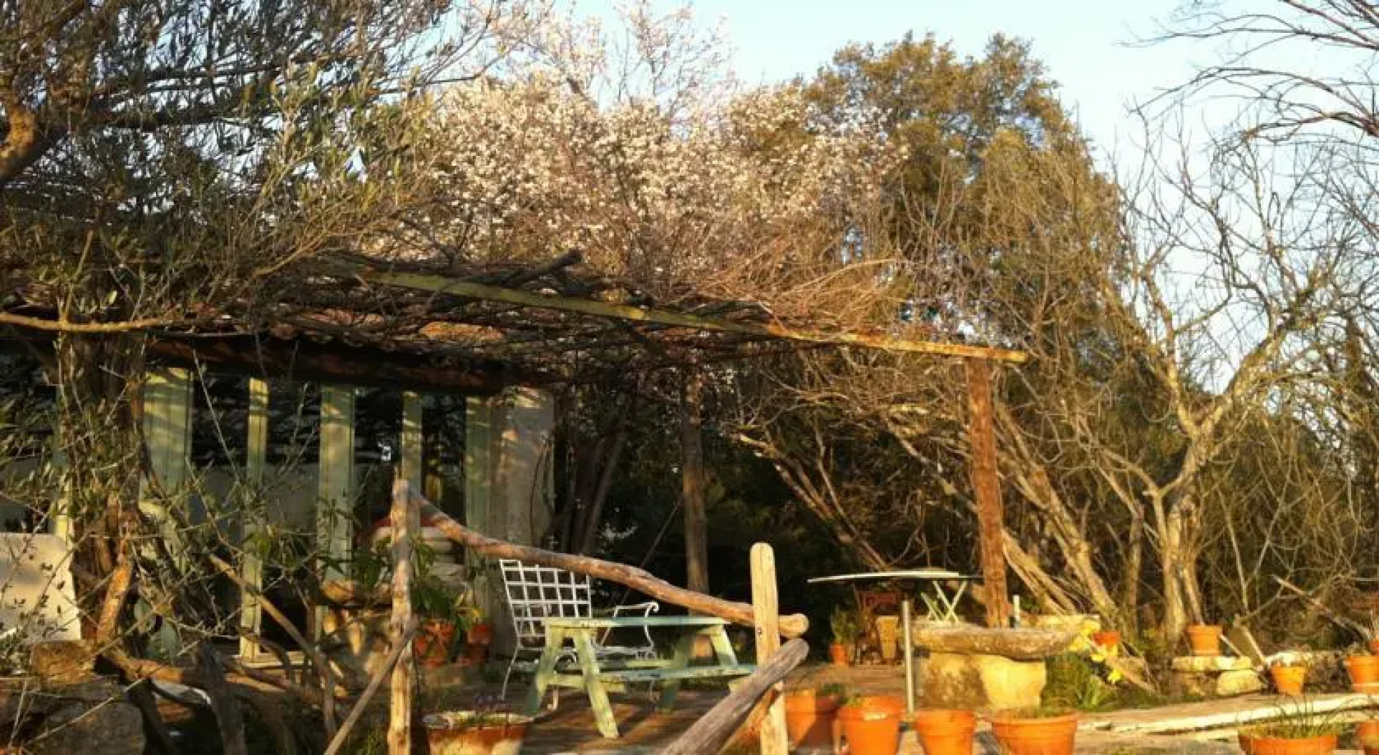 Charming Little House with Pool