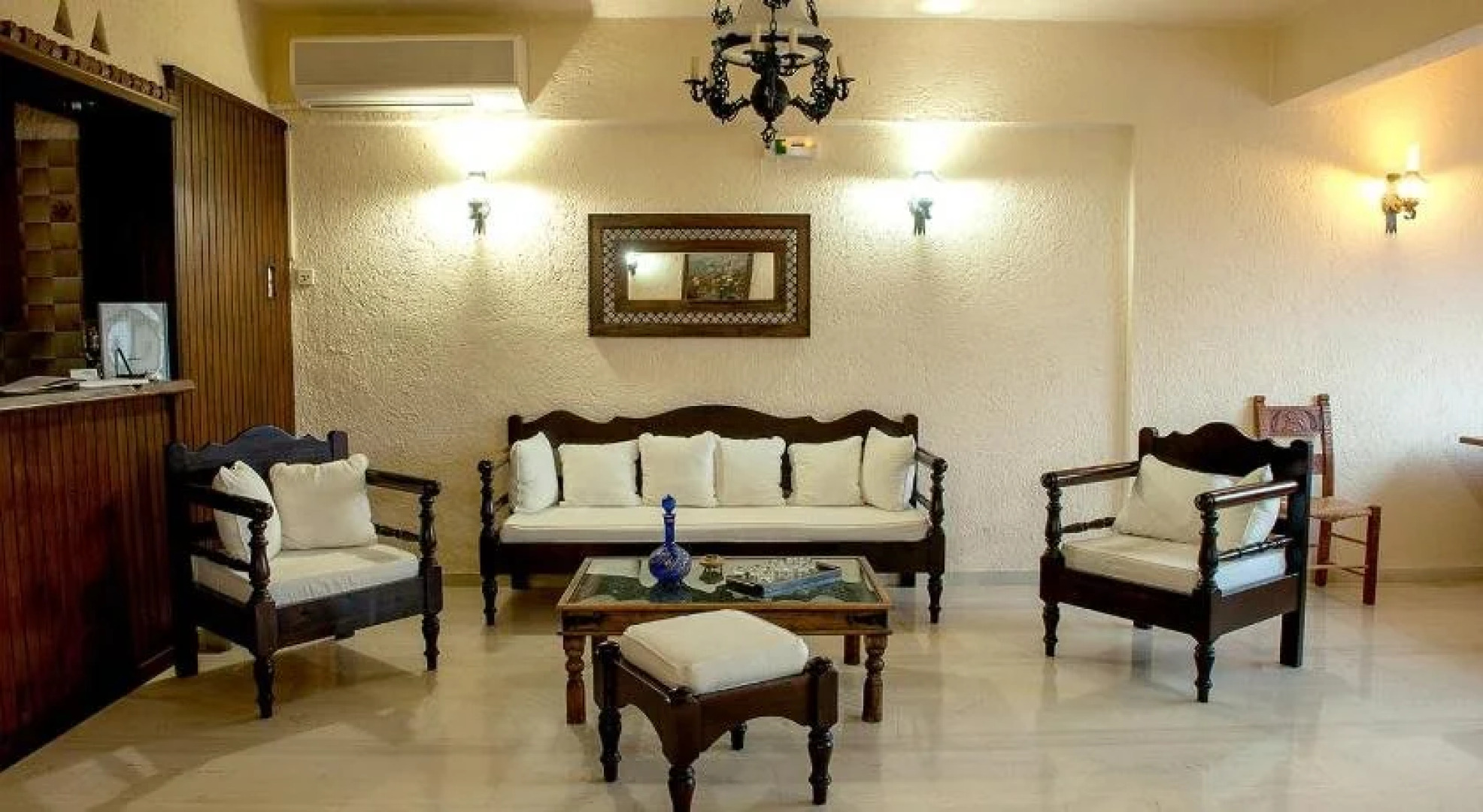 Corali Studios and Portobello Apartments